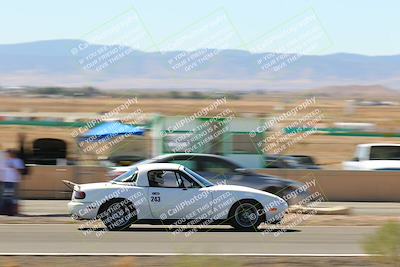 media/Oct-01-2022-Team Topak Racing (Sat) [[f860fb51be]]/2-Inter Low 2/session 2 turn 11/